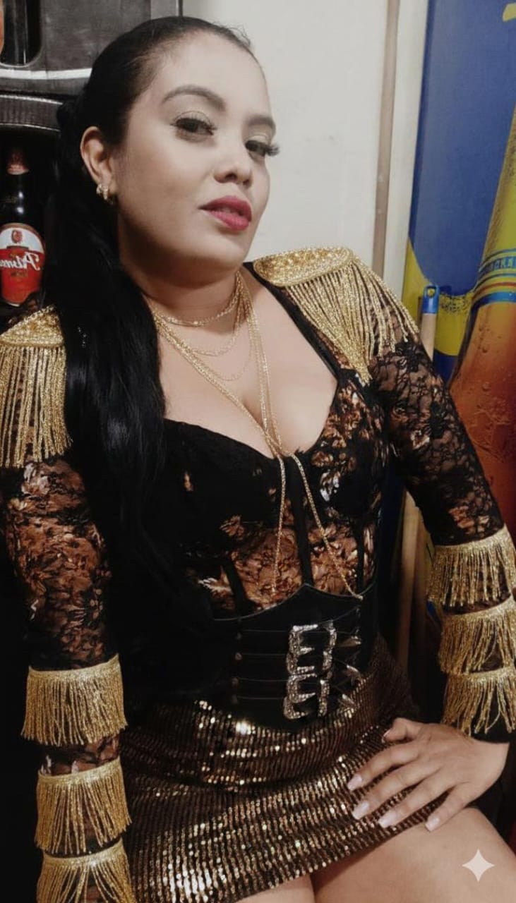 *Astrid Arango